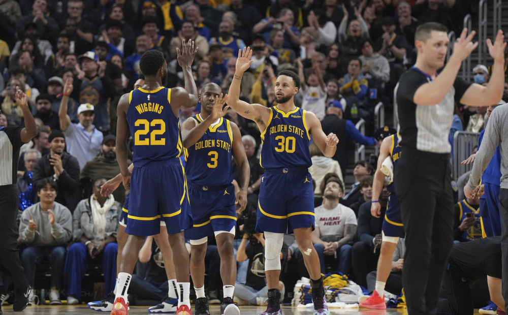 米兰百家乐-凯恩连续七场比赛得分超过夺冠，湖人不断突破！